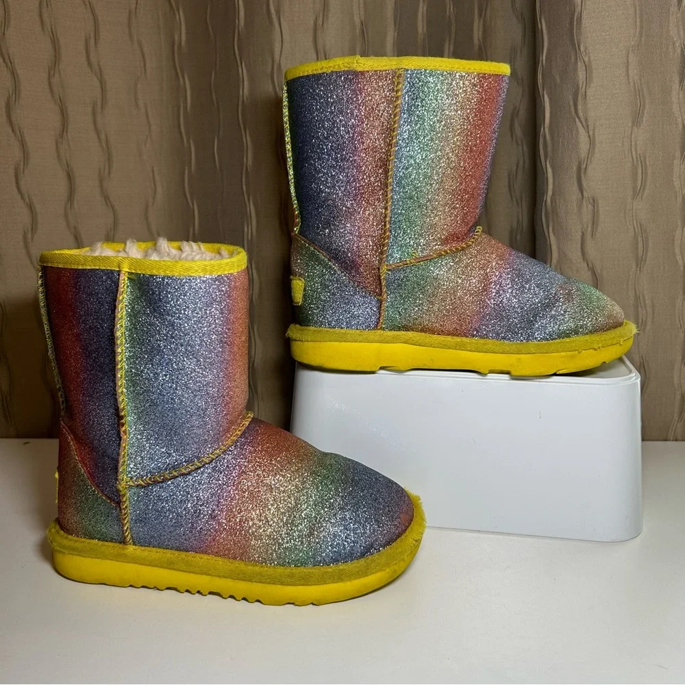 UGG Classic Short II Glitter Rainbow Little Girl's 13 Boots 1130784K